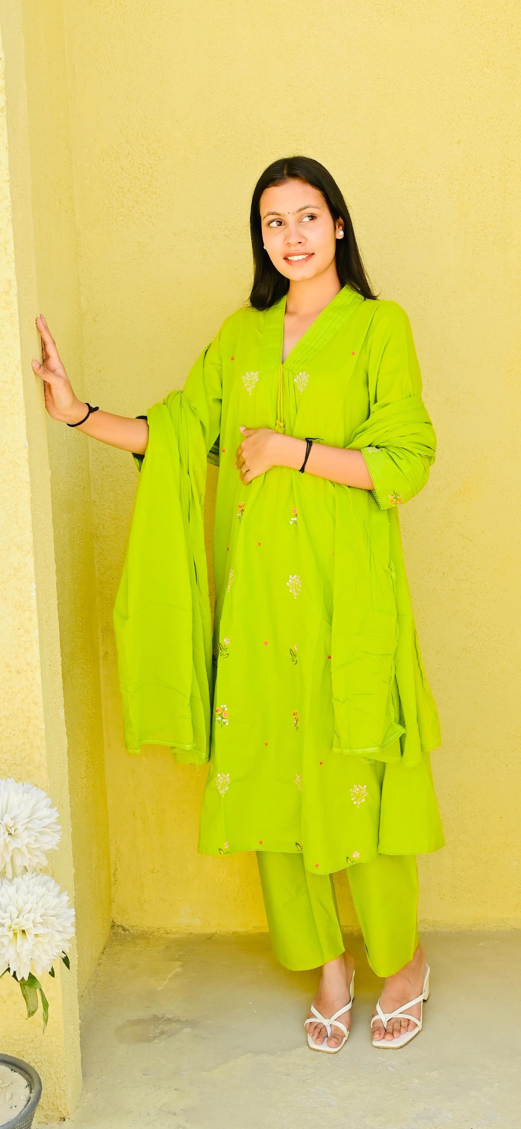 Lime Blossom Suit Set
