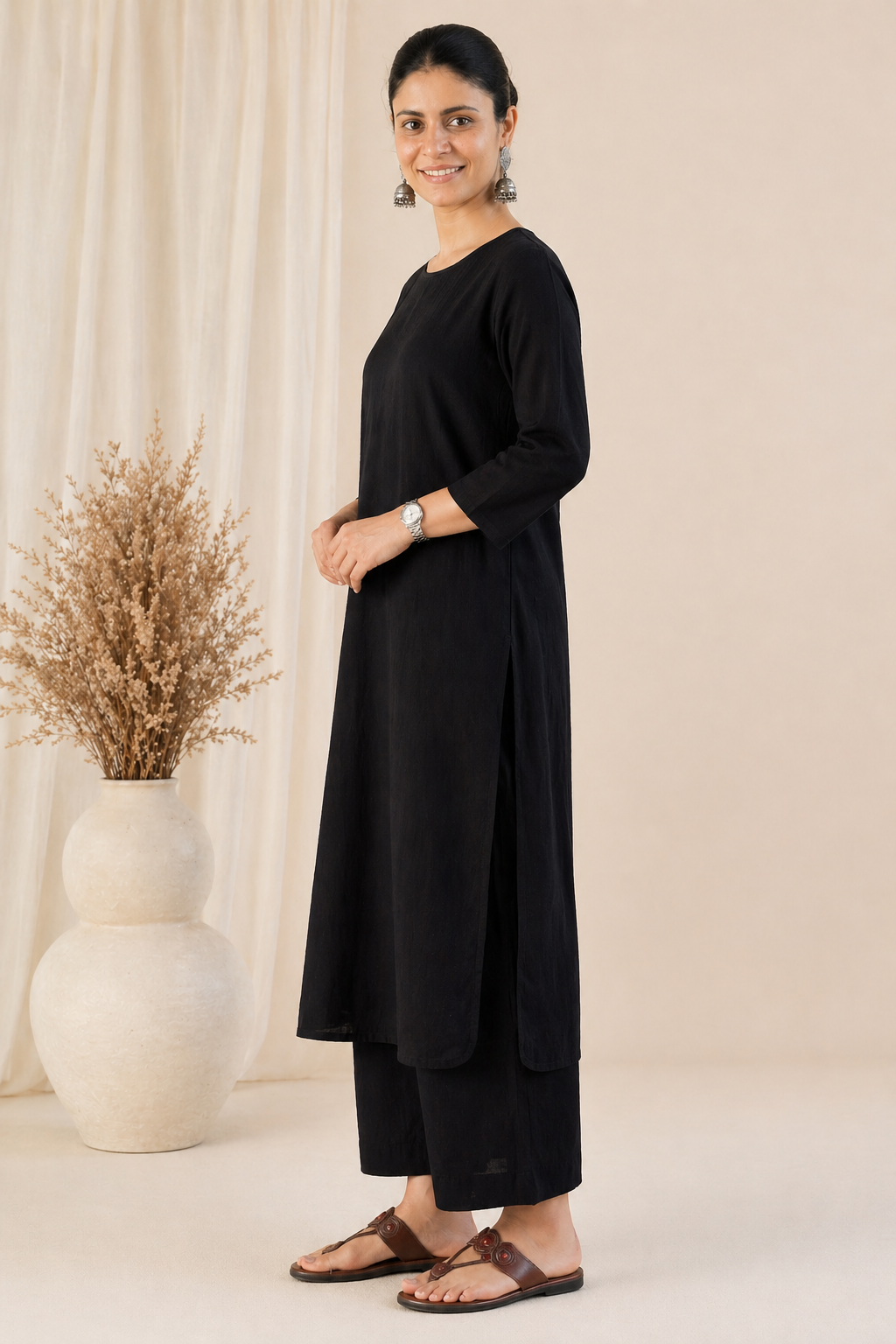 Noir Essence Kurta Set